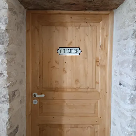 D'hotes - Retour A La Ferme Oda ve Kahvaltı